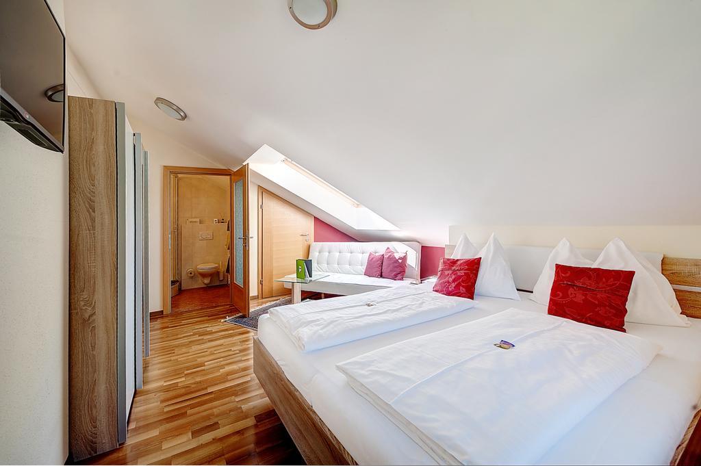 Hotel Buerglstein Sankt Wolfgang im Salzkammergut Экстерьер фото